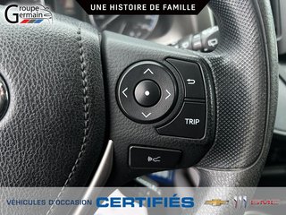 2017 Toyota RAV4 à St-Raymond, Québec - 17 - w320h240px