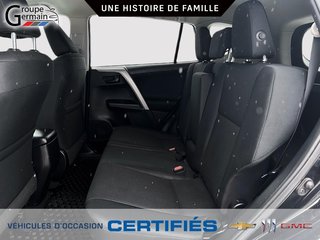 2017 Toyota RAV4 à St-Raymond, Québec - 24 - w320h240px