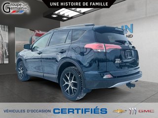 2018 Toyota RAV4 in St-Raymond, Quebec - 5 - w320h240px