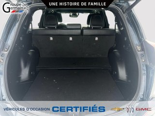 2018 Toyota RAV4 à St-Raymond, Québec - 26 - w320h240px