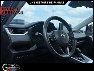 2020 Toyota RAV4 à St-Raymond, Québec - 6 - w320h240px