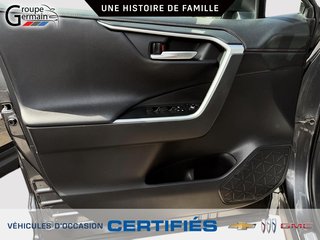 2020 Toyota RAV4 in St-Raymond, Quebec - 18 - w320h240px