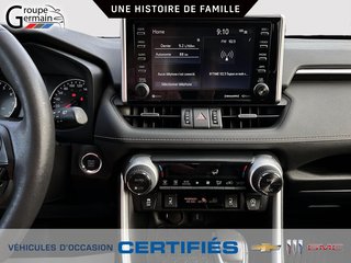 2021 Toyota RAV4 à St-Raymond, Québec - 24 - w320h240px