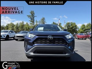 2022 Toyota RAV4 in St-Raymond, Quebec - 5 - w320h240px