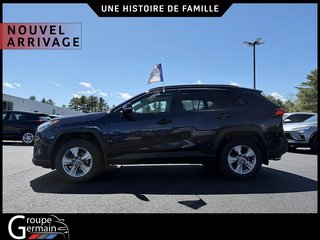 2022 Toyota RAV4 in St-Raymond, Quebec - 3 - w320h240px
