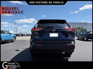 2022 Toyota RAV4 in St-Raymond, Quebec - 9 - w320h240px