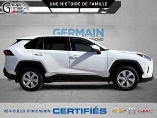 2023 Toyota RAV4 à St-Raymond, Québec - 2 - w320h240px