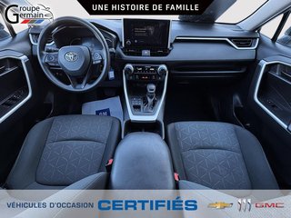 2023 Toyota RAV4 à St-Raymond, Québec - 12 - w320h240px