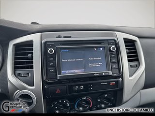 2014 Toyota Tacoma in St-Raymond, Quebec - 18 - w320h240px