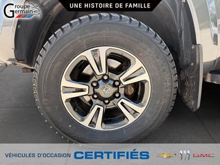 2017 Toyota TACOMA in St-Raymond, Quebec - 10 - w320h240px