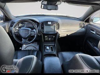 2015 Chrysler 300 à Donnacona, Québec - 16 - w320h240px