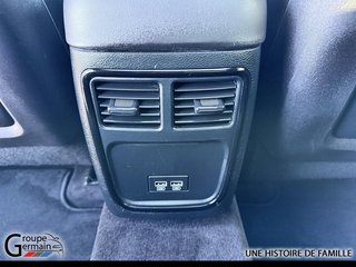 2015 Chrysler 300 à Donnacona, Québec - 18 - w320h240px