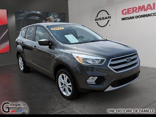 2017 Ford Escape in Donnacona, Quebec - 7 - w320h240px