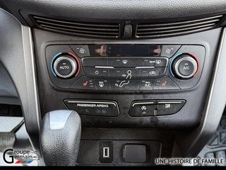 2017 Ford Escape in Donnacona, Quebec - 29 - w320h240px