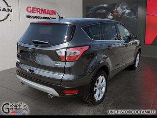2017 Ford Escape in Donnacona, Quebec - 5 - w320h240px