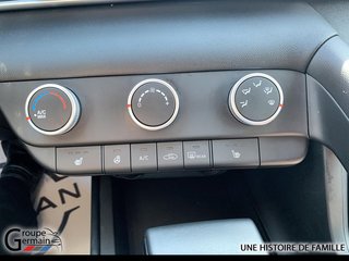 2023 Hyundai Elantra à Donnacona, Québec - 22 - w320h240px