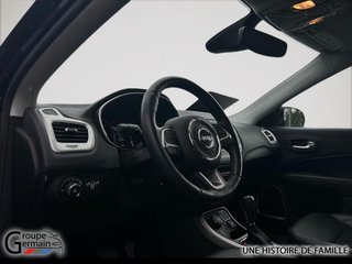 2018 Jeep Compass in Donnacona, Quebec - 13 - w320h240px