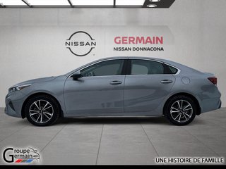 2022 Kia Forte à Donnacona, Québec - 28 - w320h240px