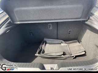 2019 Mazda 3 à Donnacona, Québec - 10 - w320h240px