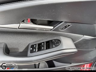2024 Mazda CX-30 à Donnacona, Québec - 10 - w320h240px