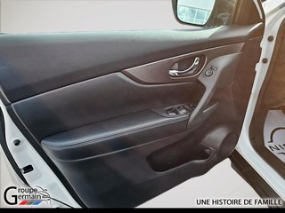 2016 Nissan Rogue à Donnacona, Québec - 10 - w320h240px