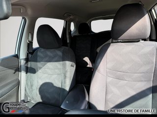 2016 Nissan Rogue in Donnacona, Quebec - 12 - w320h240px