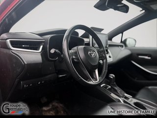 2020 Toyota Corolla in Donnacona, Quebec - 13 - w320h240px