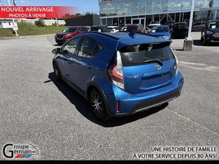 2018 Toyota PRIUS à Donnacona, Québec - 3 - w320h240px
