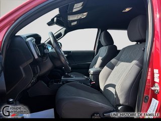 2018 Toyota Tacoma in Donnacona, Quebec - 12 - w320h240px