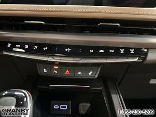 2024 Cadillac XT4 in Granby, Quebec - 14 - w320h240px