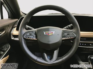 2024 Cadillac XT4 in Granby, Quebec - 12 - w320h240px