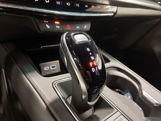 2024 Cadillac XT4 in Granby, Quebec - 16 - w320h240px