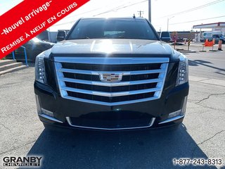 Cadillac Escalade Luxury Collection 2016 à Granby, Québec - 2 - w320h240px