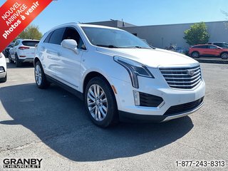 2017 Cadillac XT5 Platinum AWD in Granby, Quebec - 2 - w320h240px