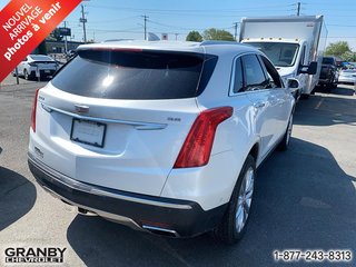 2017 Cadillac XT5 Platinum AWD in Granby, Quebec - 4 - w320h240px
