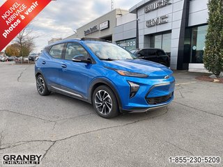 2022 Chevrolet BOLT EUV in Granby, Quebec - 2 - w320h240px