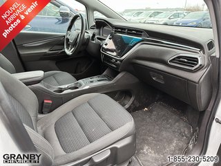 2023 Chevrolet Bolt EV 1LT in Granby, Quebec - 3 - w320h240px