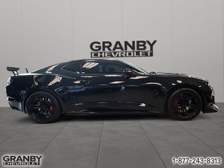 Chevrolet Camaro ZL1 manuelle 1LE TRACKPACK 830 KILO SEULEMENT 2021 à Granby, Québec - 4 - w320h240px