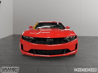 2022  Camaro 1LT MOTEUR 3.6L in Granby, Quebec - 2 - w320h240px