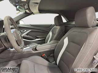 2024 Chevrolet Camaro in Granby, Quebec - 9 - w320h240px