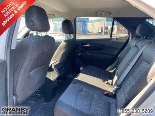 Chevrolet Equinox  2021 à Granby, Québec - 8 - w320h240px