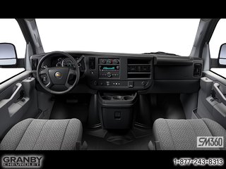 2025 Chevrolet EXPRESS CUTAWAY 3500 in Granby, Quebec - 4 - w320h240px