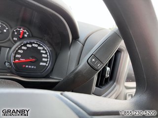 2024 Chevrolet K2500 HD Silverado reg cab WT l/box (1WT) in Granby, Quebec - 14 - w320h240px