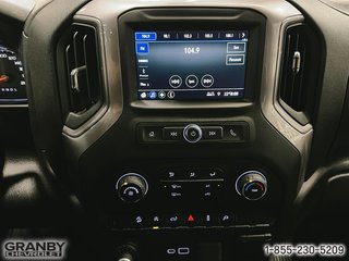 2022 Chevrolet Silverado 1500 LTD in Granby, Quebec - 15 - w320h240px