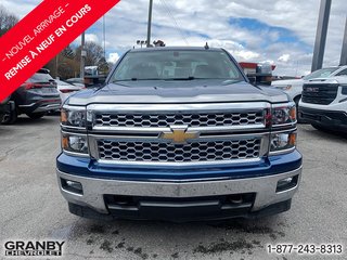 Chevrolet Silverado 1500  2015 à Granby, Québec - 2 - w320h240px