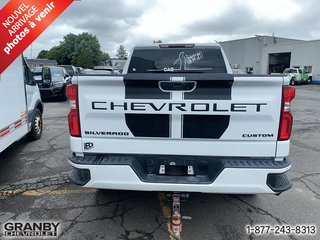 2021 Chevrolet Silverado 1500 Custom crewcab boite 6.6 4cyl in Granby, Quebec - 6 - w320h240px