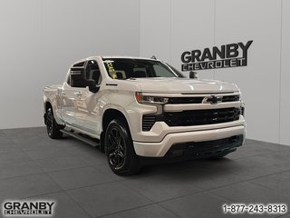 2022 Chevrolet Silverado 1500 in Granby, Quebec - 3 - w320h240px
