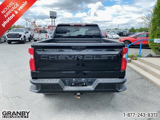 Chevrolet Silverado 1500 LT Trail Boss crewcab moteur 2.7l 4 cyl boite 6.6 2023 à Granby, Québec - 6 - w320h240px
