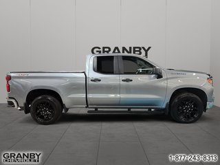 2023 Chevrolet Silverado 1500 in Granby, Quebec - 4 - w320h240px
