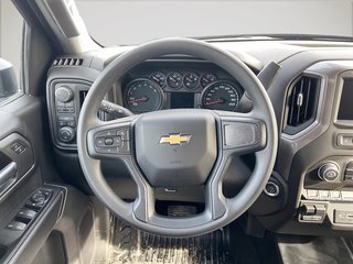 2024 Chevrolet Silverado 1500 in Granby, Quebec - 12 - w320h240px